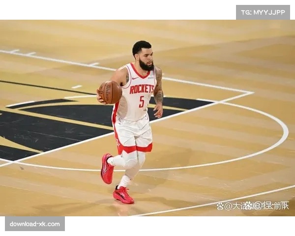 火箭控卫危机持续发酵 范弗利特赛季报销引援需求迫切